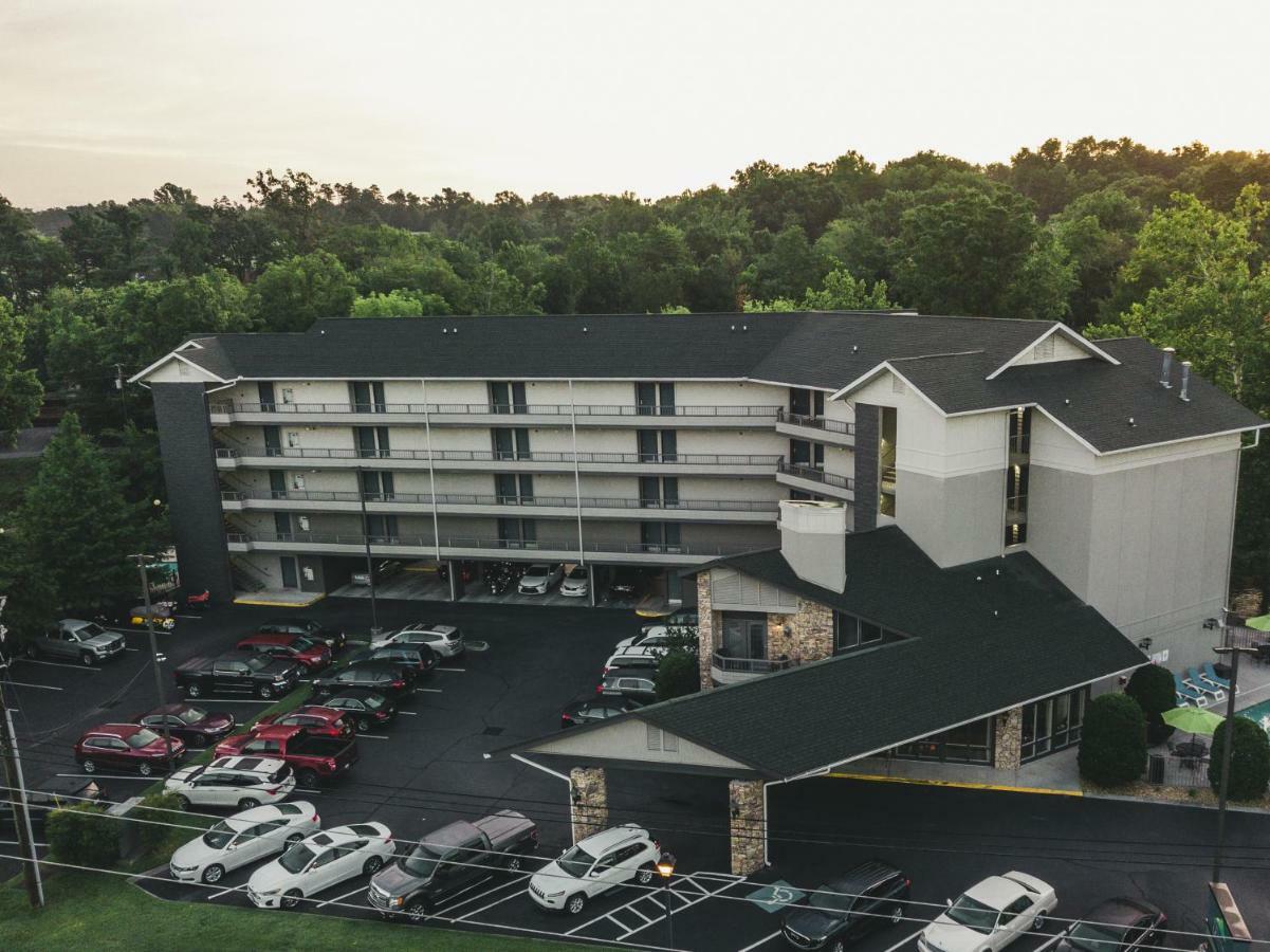 Twin Mountain Inn & Suites Pigeon Forge Exterior foto